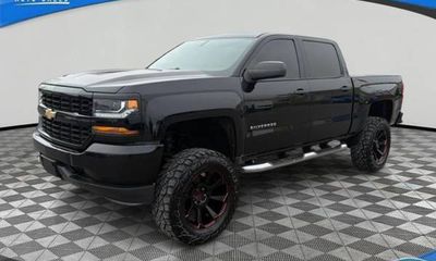 2018 Chevrolet Silverado Custom