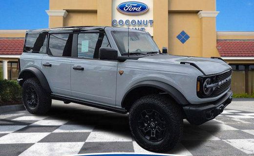 2026 Ford Bronco Badlands