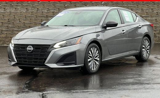 2024 Nissan Altima SV