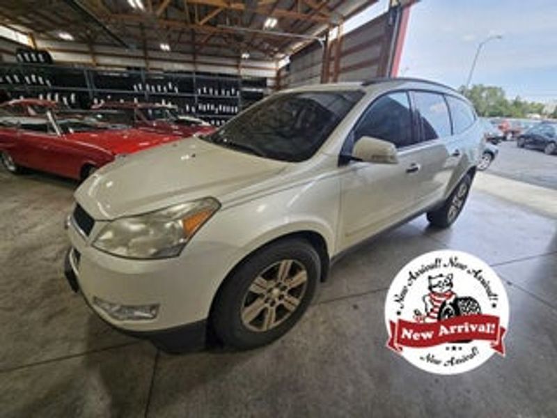 2011 Chevrolet Traverse — a typically priced live listing