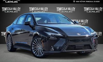 2026 Lexus ES 350E Premium