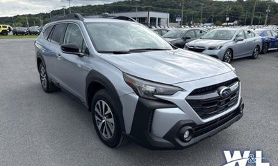 2025 Subaru Outback Premium