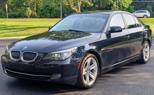 2009 BMW 528I I