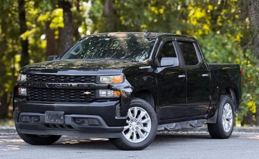 2020 Chevrolet Silverado Custom
