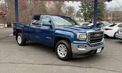 2017 GMC Sierra SLE