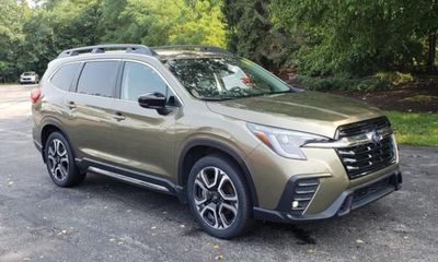 2024 Subaru Ascent Limited 8