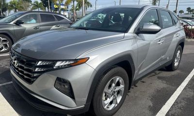 2024 Hyundai Tucson SE