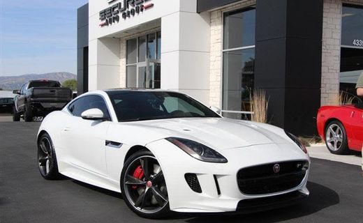 2016 Jaguar F-Type R