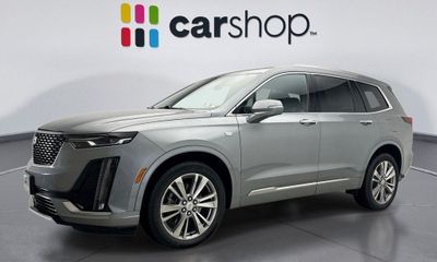 2024 Cadillac XT6 Premium Luxury