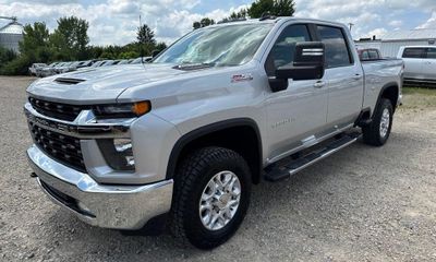2021 Chevrolet Silverado LT