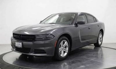 2015 Dodge Charger SE