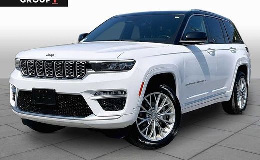 2022 Jeep Grand Cherokee Summit