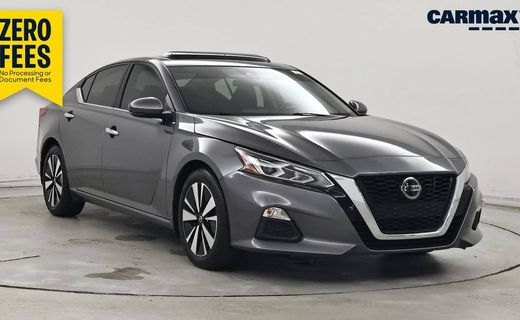 2022 Nissan Altima SV