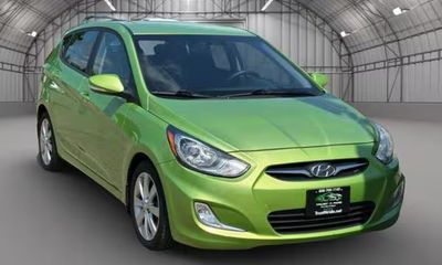 2013 Hyundai Accent GLS Premium SE