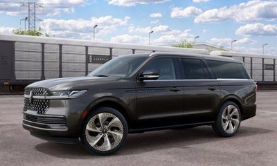 2027 Lincoln Navigator L Black Label