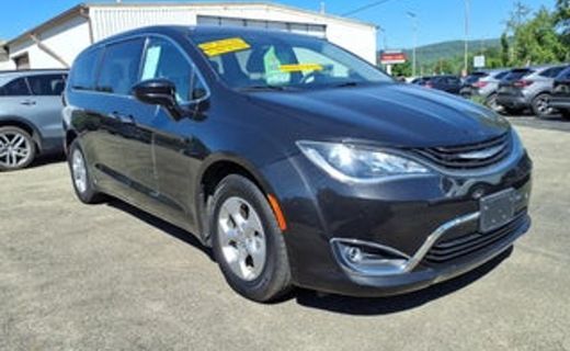 2018 Chrysler Pacifica Touring Plus