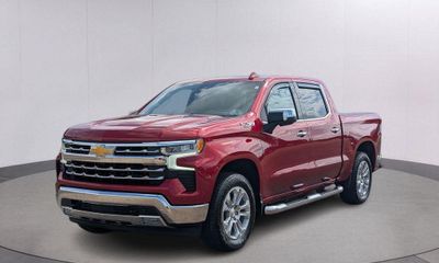2025 Chevrolet Silverado LTZ