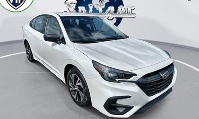 2025 Subaru Legacy Base