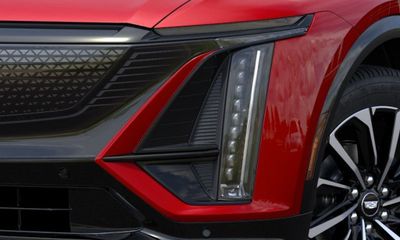 2024 Cadillac Lyriq Sport 1