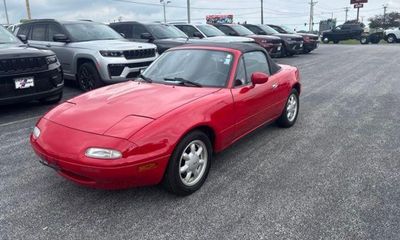 1991 Mazda MX-5 5 Miata 2D
