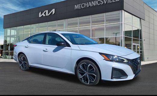 2024 Nissan Altima SR
