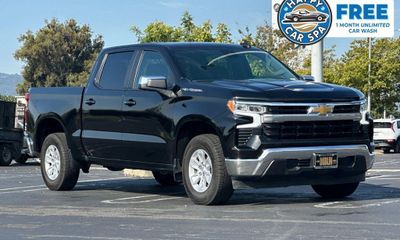 2025 Chevrolet Silverado LT