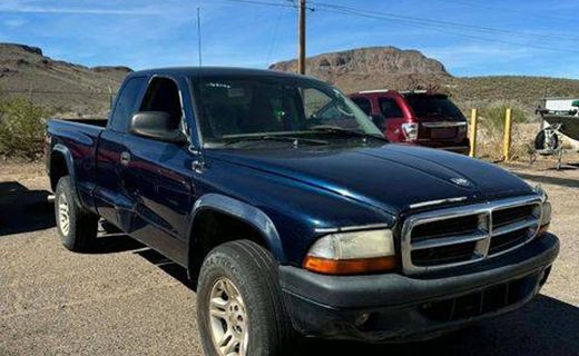 2003 Dodge Dakota Sport
