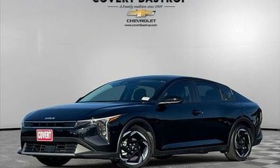 2025 Kia K4 EX