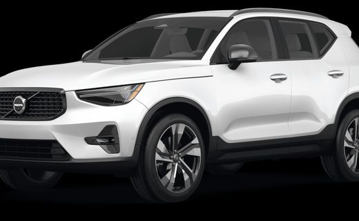 2023 Volvo XC40 Ultimate Dark