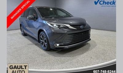 2026 Toyota Sienna XLE