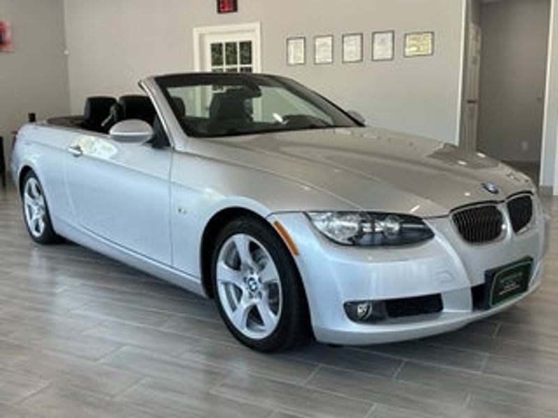 2006 Bmw 330ci — a typically priced live listing