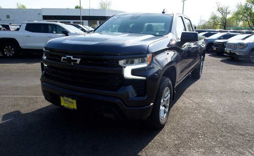 2022 Chevrolet Silverado RST