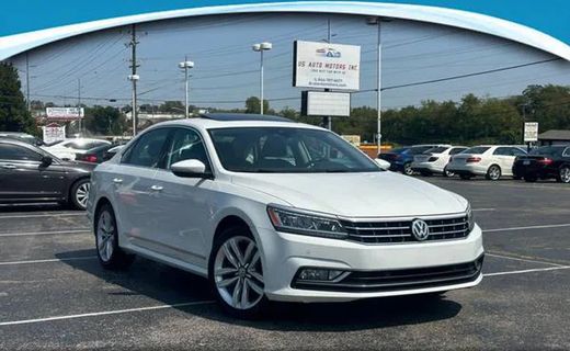 2017 Volkswagen Passat SEL Premium