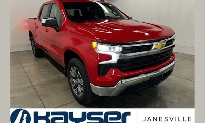 2026 Chevrolet Silverado LT