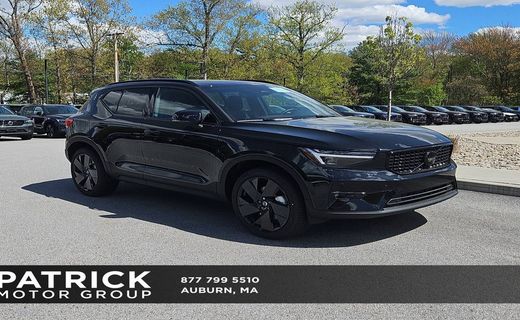 2026 Volvo XC40 Ultra Black Edition