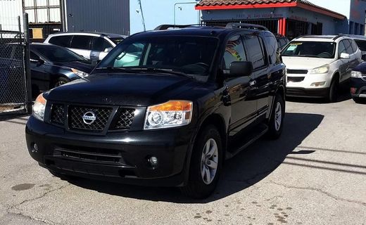 2013 Nissan Armada SV