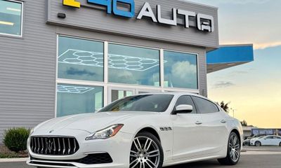 2017 Maserati Quattroporte Luxury