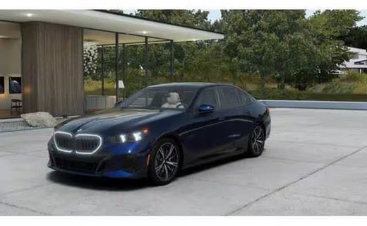 2027 BMW 550E xDrive