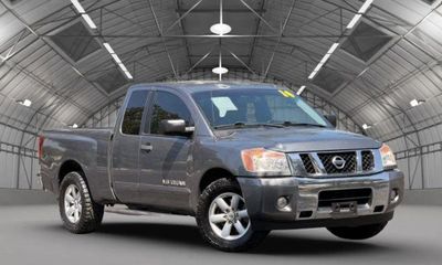 2014 Nissan Titan SV