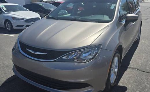 2018 Chrysler Pacifica LX
