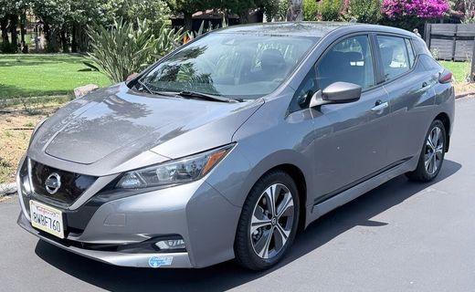 2021 Nissan Leaf SV