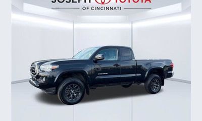 2022 Toyota Tacoma SR5