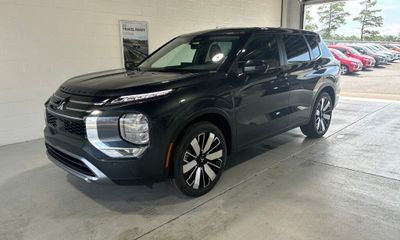 2026 Mitsubishi Outlander SE Trail Edition
