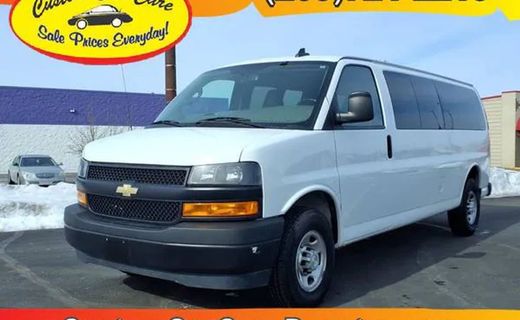 2022 Chevrolet Express LS EXT