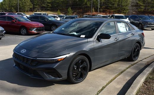 2026 Hyundai Elantra SEL Sport Premium