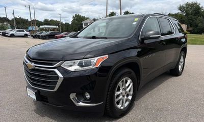 2021 Chevrolet Traverse LT
