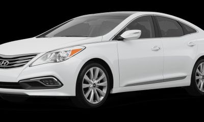 2016 Hyundai Azera Standard