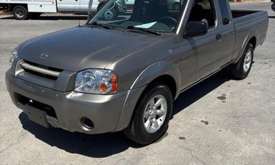 2004 Nissan Frontier XE