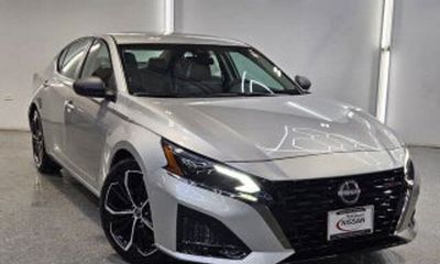 2025 Nissan Altima SV