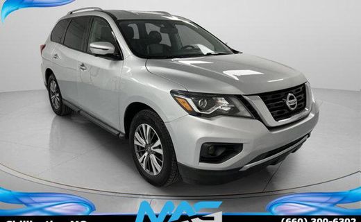 2019 Nissan Pathfinder SV